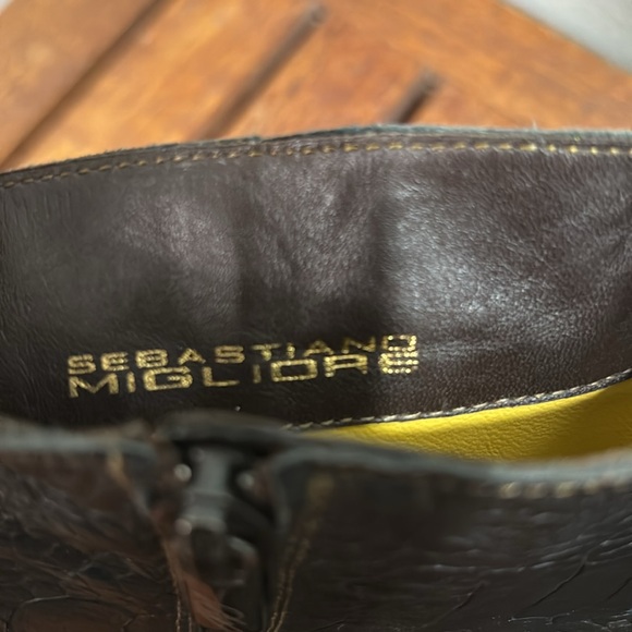 Sebastiano Migliore Italian Leather Reptile-Embossed Ankle Boots | Size 6 - Picture 2 of 5